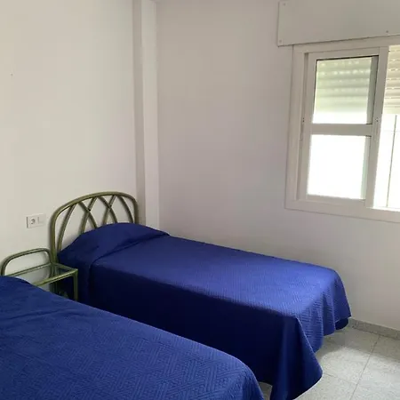 La Atalaya - Solo Familias Y Parejas